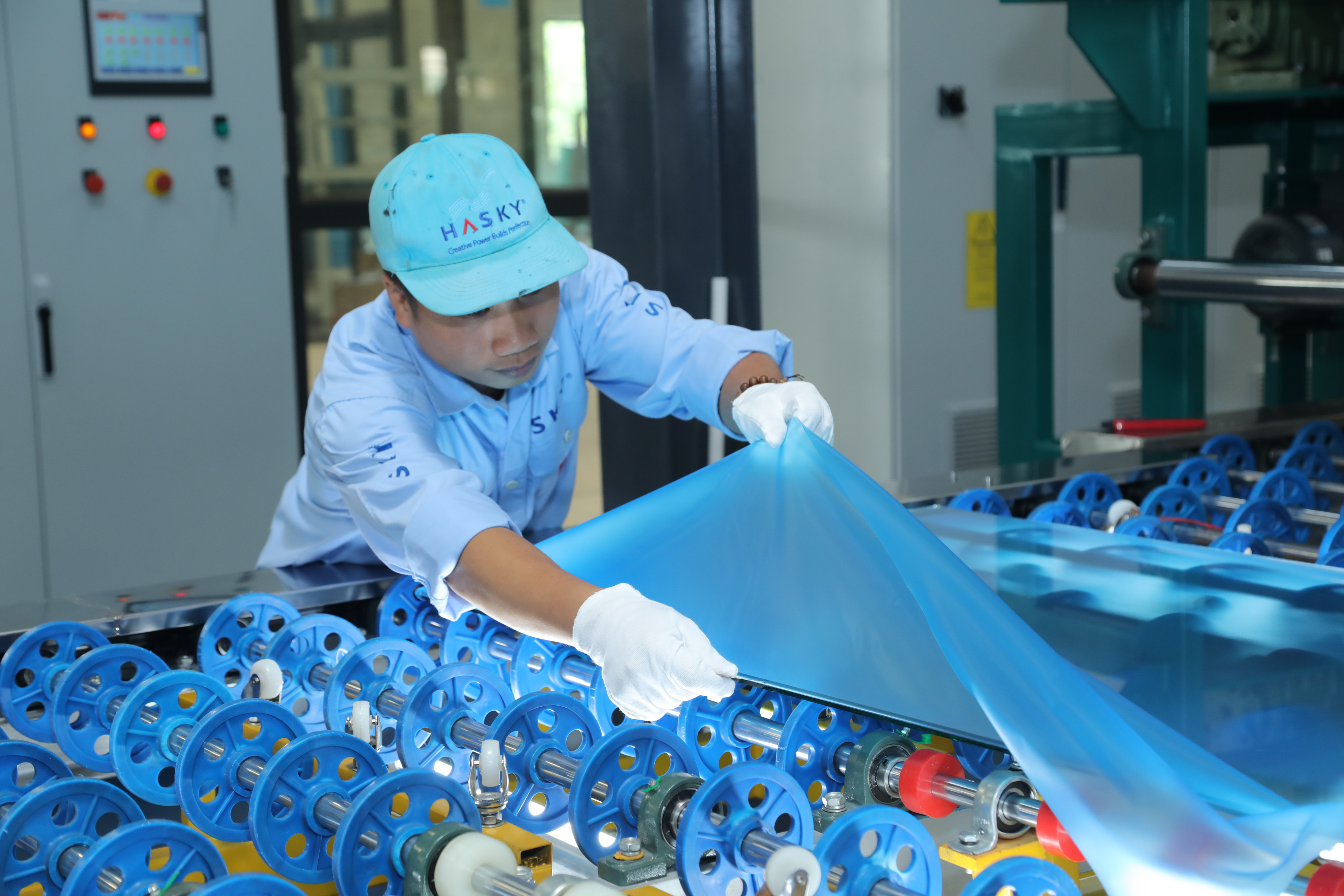 Laminated glass processing
